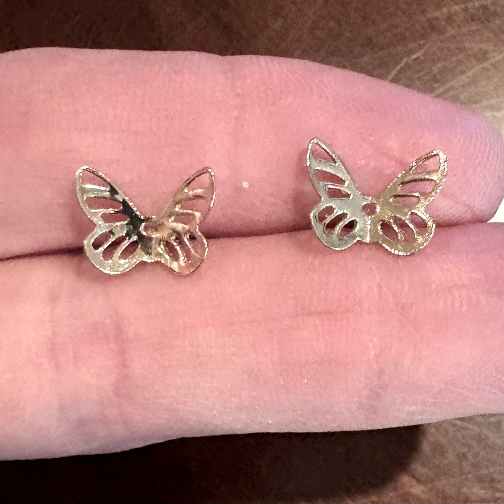 NWOT, Gold Butterfly Necklace and Earring Set - Picture 3 of 8